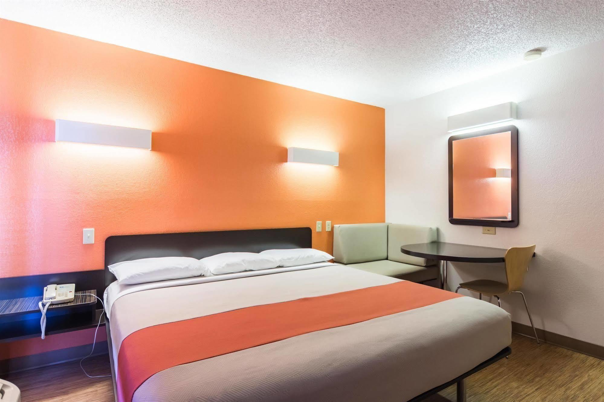 Motel 6-Arkadelphia, Ar Екстериор снимка